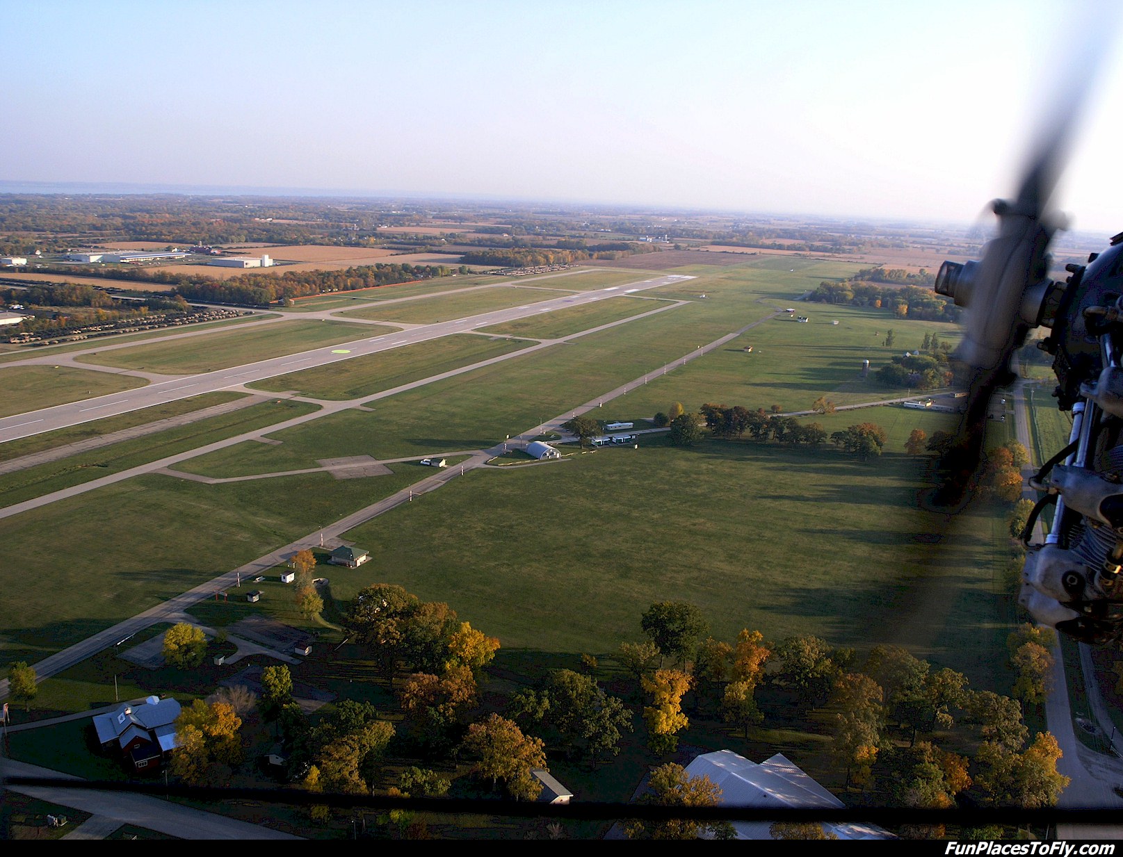 Fly in a ford trimotor #6