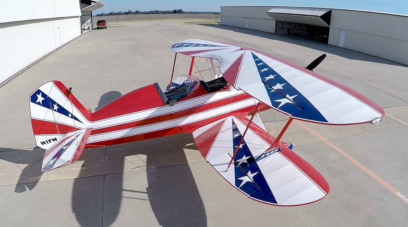 Beautiful Biplane!