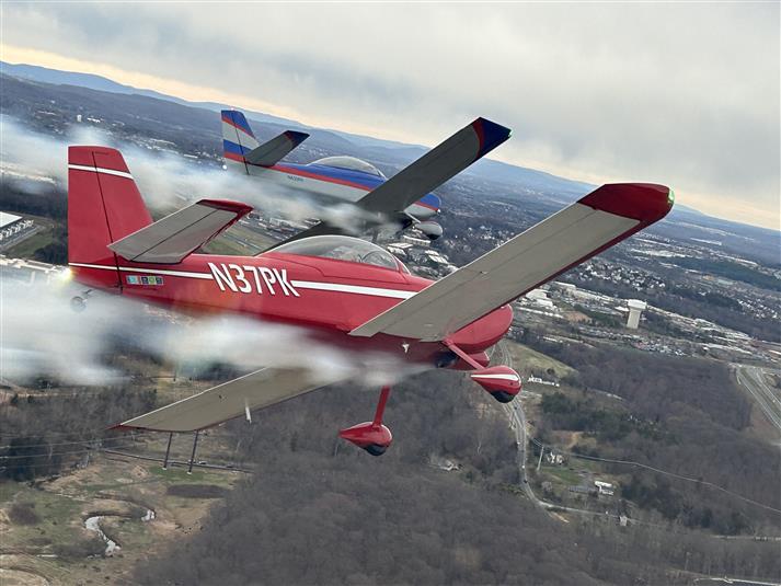 RV8 Formation